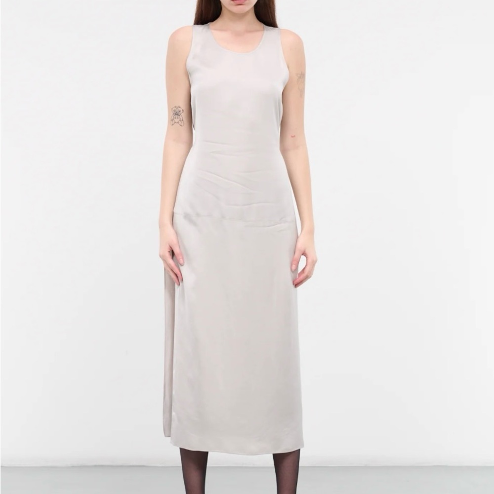 Elegant Gray Sleeveless Dress